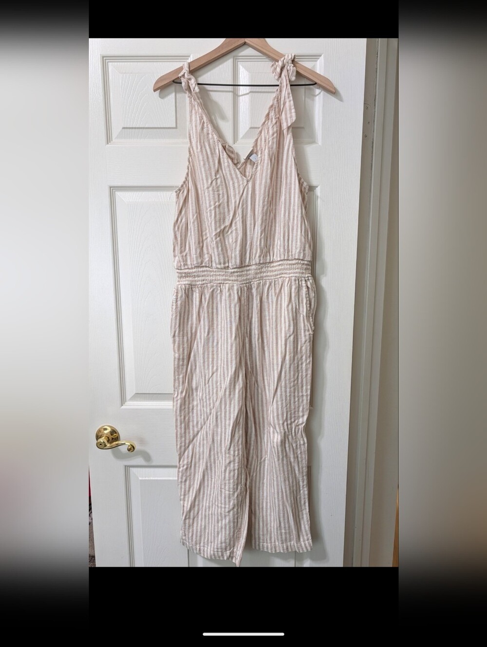 Sleeveless Striped V-Neck Jumpsuit in Light Beige and White
